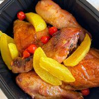imagem 2 Unidades Coxa e 2 Sobre Coxa Frango Assada com Batatas