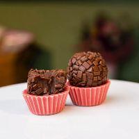 imagem Brigadeiro Gourmet Brigadeiro ao Leite