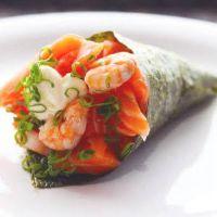 imagem Temaki camarão e salmão 