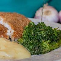 imagem Milanesa Fit de Frango com Purê de Batata Ingelsa e Brócolis