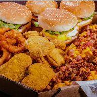 imagem 2 Jack máximos, 1 batata Jack, 10 nuggets, 10 anéis de cebola, 1 coca 2l