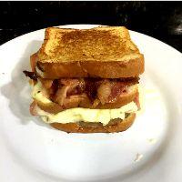 imagem Misto com Bacon e Carne de Hambúrguer