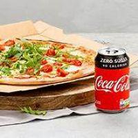 imagem 1 Pizza Salgada Pequena + 1 Doce Pequena + Bebida Lata
